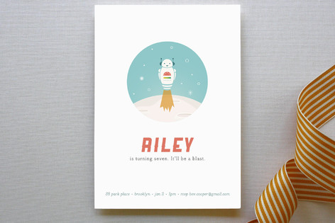 Space-bot Children's Birthday Party Invitations