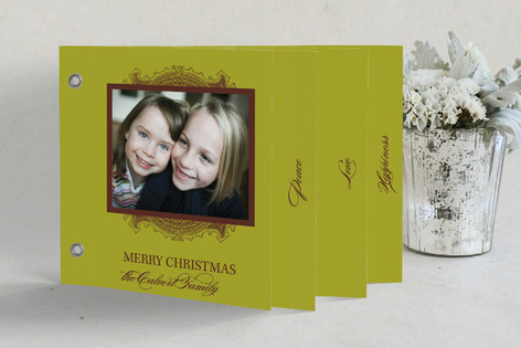 Ornate Frame Holiday Minibooks
