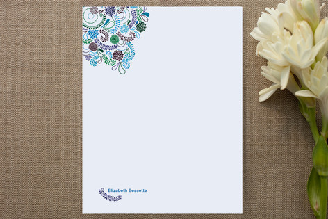 Flower Patterned Personalized Stationery