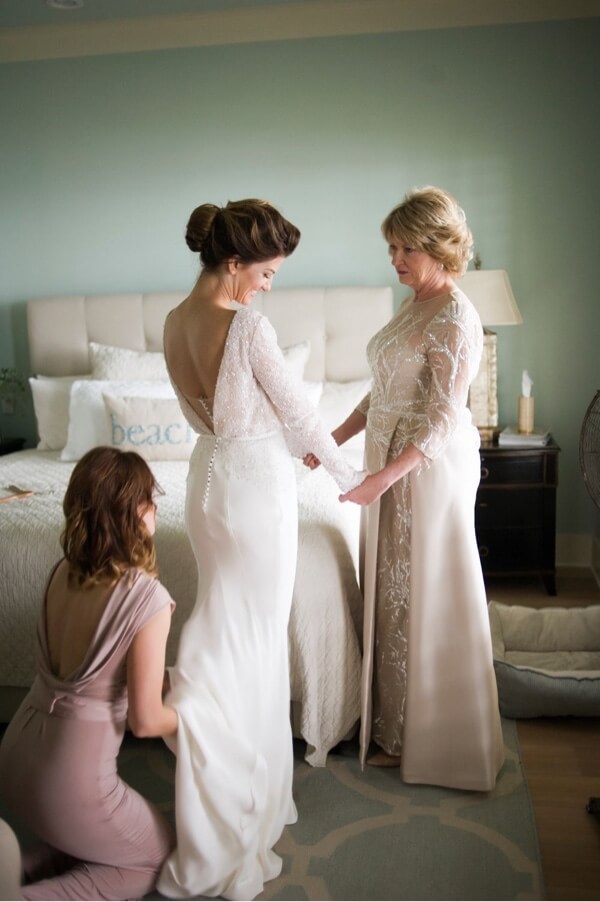 Mother Of The Bride Duties Everything You Need To Know Minted