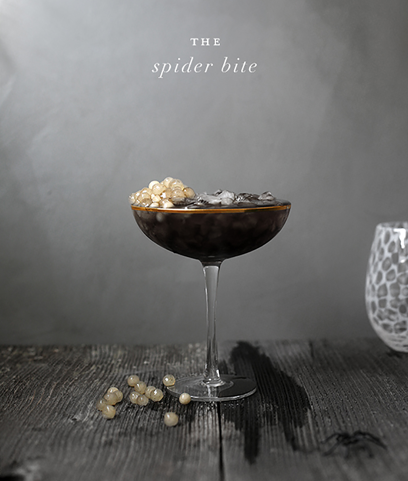 DIY: Horror Movie Cocktail - Spider Bite