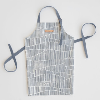 This is a storm aprons by Michelle Taylor called wavy in standard