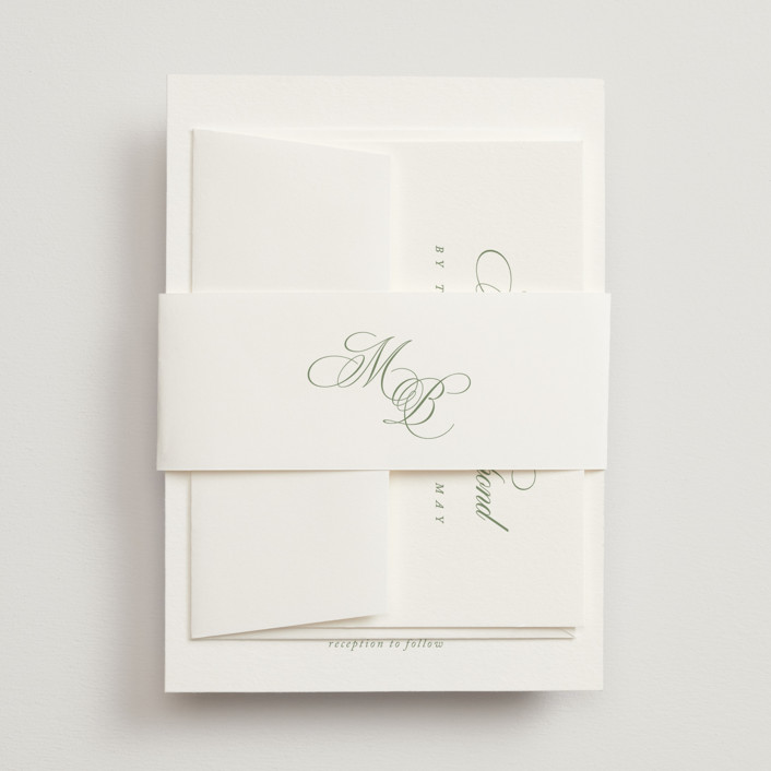 MIN-Y7V-BLB - Chic Script
