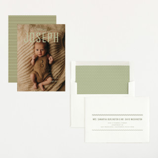 This is a pear birth announcements with standard by Vivian Yiwing called cover printing on recycled smooth signature in standard