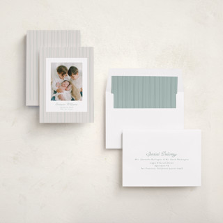 This is a sage birth announcements with standard by Tamara Hilje called rayitas printing on recycled smooth signature in standard
