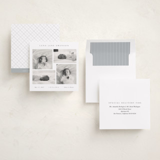 This is a milk birth announcements with standard by Dani Lugato called four photos printing on recycled smooth signature in standard