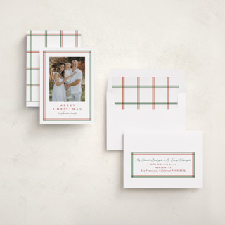 This is a garland photo christmas cards with standard by Lea Delaveris called trim printing on recycled smooth signature in standard