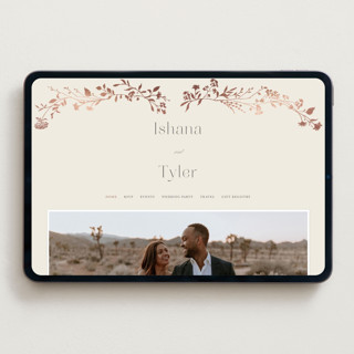 This is a creme brulee wedding websites by Jennifer Wick called queen anne's lace printing on digital paper in standard