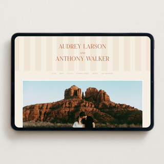 This is a butter wedding websites by Pixel and Hank called ambrosial printing on digital paper in standard