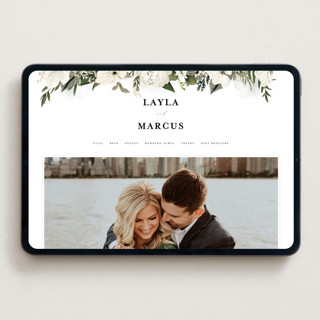 This is a vanilla wedding websites by Susan Moyal called classic love printing on digital paper in standard