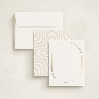 This is a snow foil stamped stationery with foil pressed by chocomocacino called opaline printing on signature in 4.25x5.5