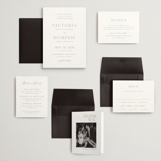 This is a clover wedding invitations with standard by Kelly Schmidt called victoria printing on signature in grand