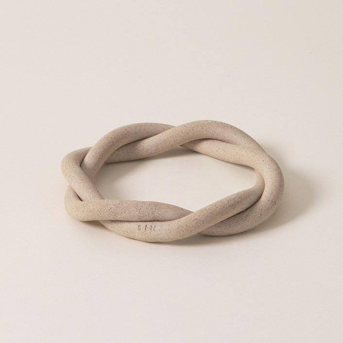 SIN Twist Trivet, Sand