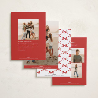 This is a cardinal holiday photo cards with standard by Itsy Belle Studio called sugarpine printing on recycled smooth signature in standard