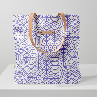 This is a periwinkle custom bags by Michelle Taylor called deconstruct - peri in standard