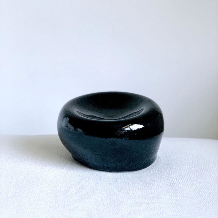 Obsidian Concave Bowl