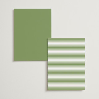 This is a leaf menu cards with standard by Olivia Raufman called palm monogram printing on signature in 5x7