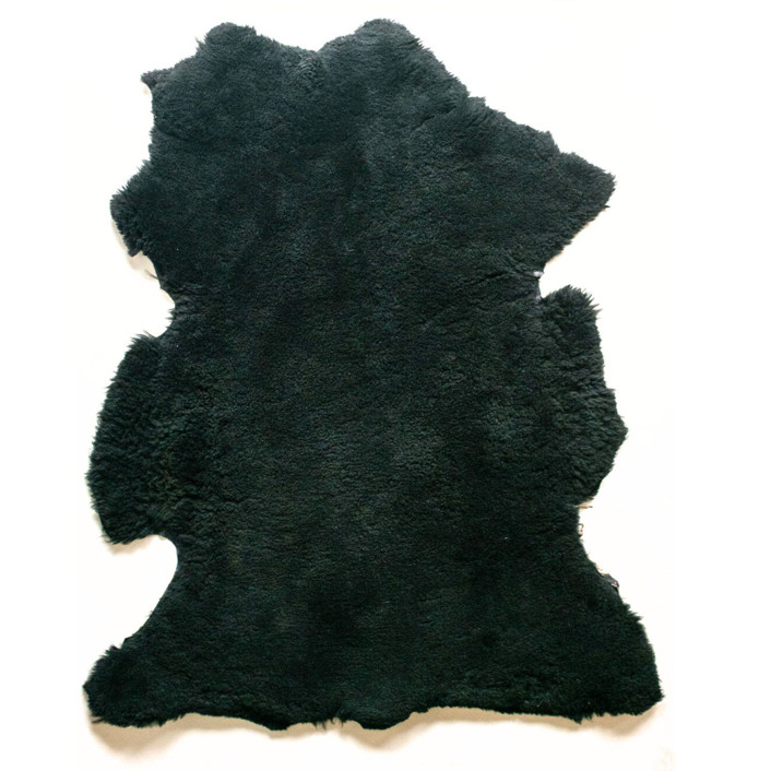 The Sheepskin Rug in Black