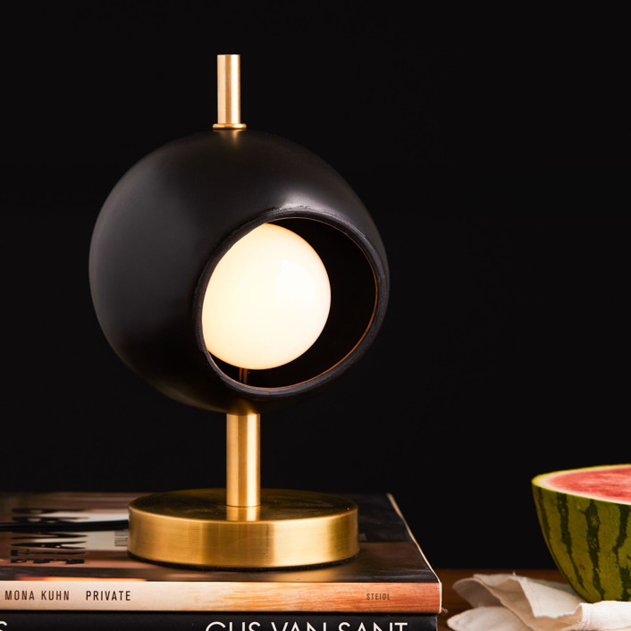 Ojo Lamp