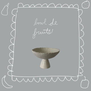 This is a white tableware by Kristin Yezza called bowl de fruits in standard