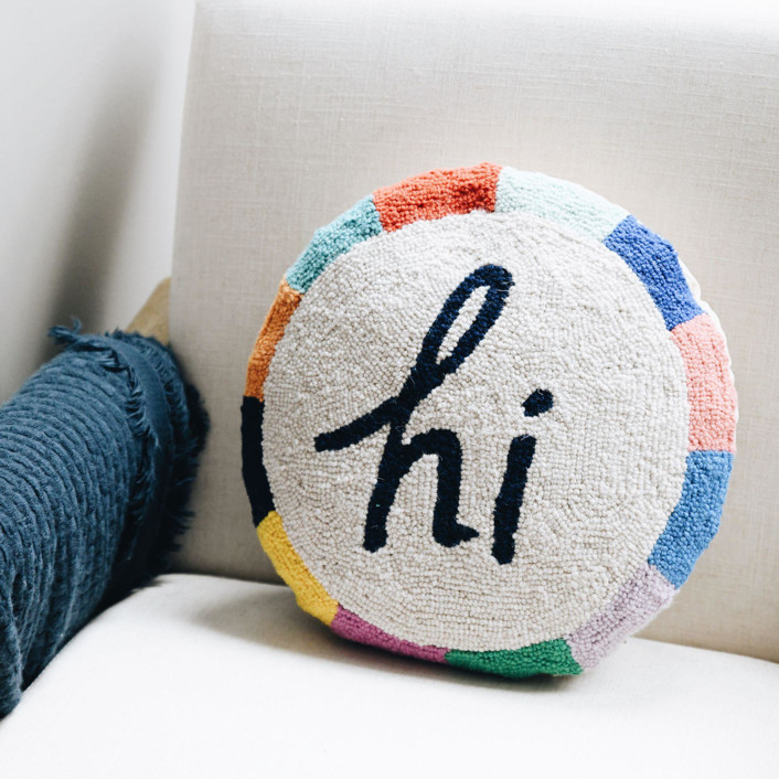 Hi Round Hook Pillow
