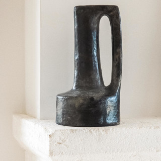 This is a black vases by Jana Mistrik called jamila black in standard