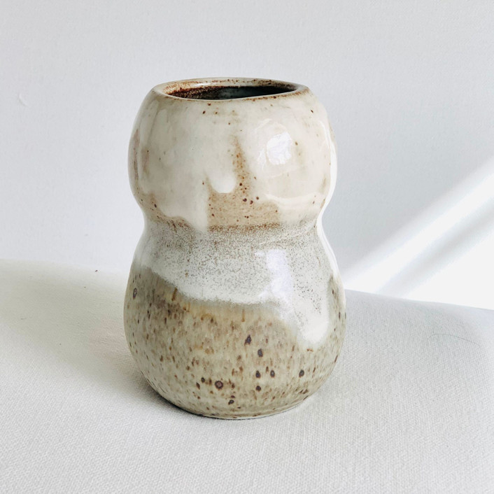 snow dripped bubble vase