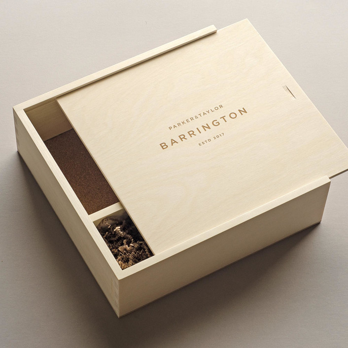 The Director - Keepsake Wine Ceremony Box