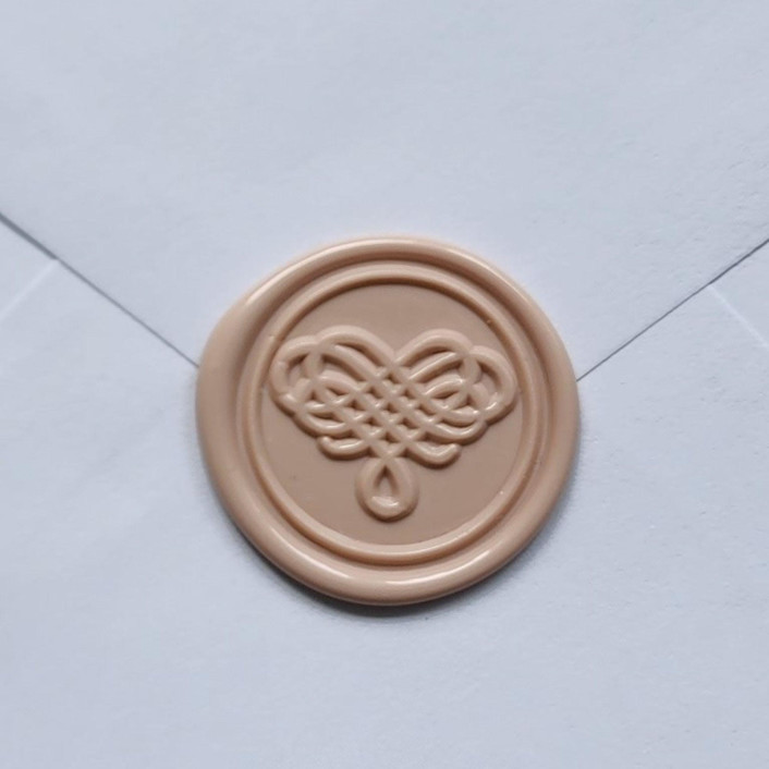 Customizable Color Infinity Heart Self-adhesive Wax Seals, Set of 5