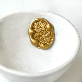 This is a multicolorassorted-colors wax seals by Abby Choi called day lily wax seal, pack of 10, customizable color in standard