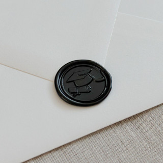 This is a black wax seals by Maria Ferrer G. called black graduation wax seals | set of 10 in standard