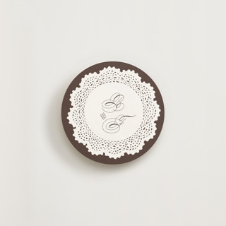 This is a cocoa insert cards with standard by Studio Suku called doily printing on signature in standard