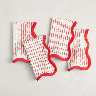 This is a candy cane table linens by Rochelle Renee called painted ric rac in standard
