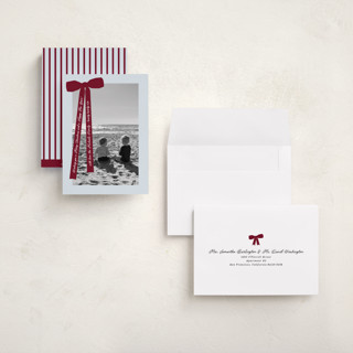 This is a mulled wine holiday photo cards with standard by Pati Cascino called robin printing on recycled smooth signature in grand