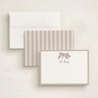 This is a siena personalized stationery thank you cards with standard by Chris Griffith called a wedding in low country printing on signature in 5x7