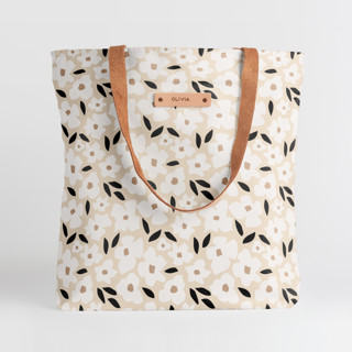 This is a daisy snap totes by Iveta Angelova called primavera in standard