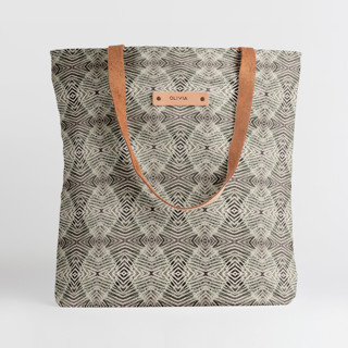 This is a mocha snap totes by Miranda Mol called zigzag in standard
