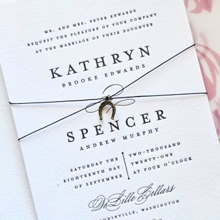 This is a multicolor belly bands by Inkspiringletters called linen thread and brass horseshoe belly band- customizable thread color- set of 25 in standard