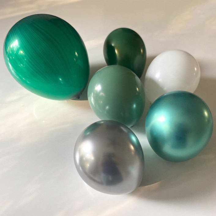 Emerald THICK Balloon Garland Kit (10-12 feet)