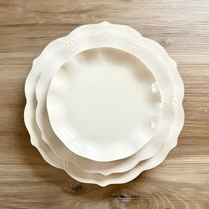 Vineyard Estate Dinnerware Set | Linen