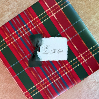 This is a green gift tags by Cotton and Bow called holiday handmade paper gift tags with forest green bow | set of 10 | custom text in standard